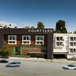 Courtyard Los Angeles Century City/Beverly Hills
